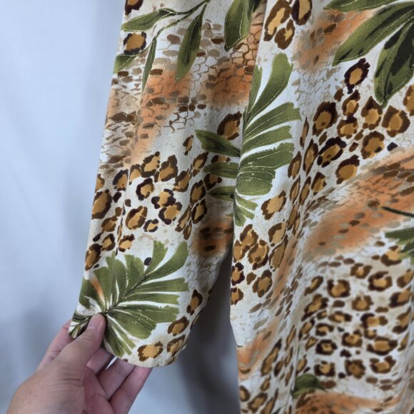 Alfred Dunner Top Tee Blue Women's Size Large Brown & Green Animal/Jungle Print - Picture 6 of 11
